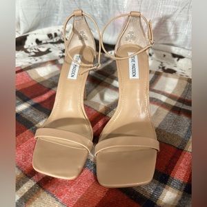 Steve Madden Shaye nude square toe stiletto heel REFINED+SEXY+MODERN size 9 & 10
